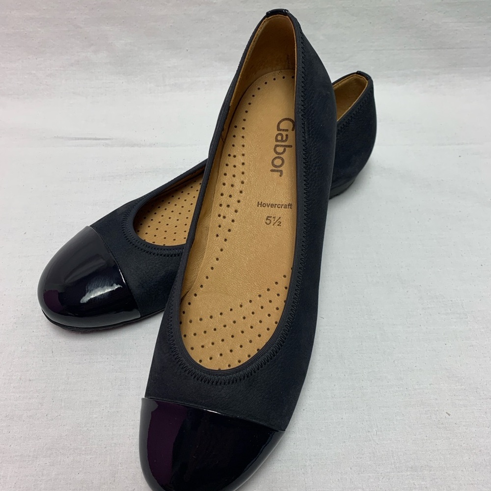 NWOB Navy Gabor Hovercraft Nubuck Leather with Patent Cap Toe Size US 8/Euro 5.5